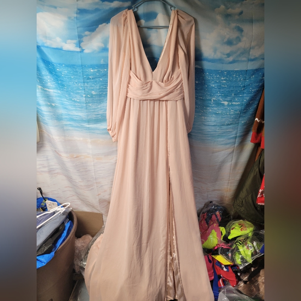 Lulus Long Sleeve Maxi Chiffon Dress W Sheer Sleeves Satiny lining Size Med pink